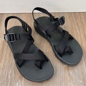 Women’s Chaco Z/2 Sport Sandals Size 8 black